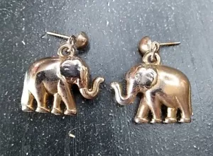 Elephant earrings pierced Dangle gold tone figural quality Light Weight - Picture 1 of 2
