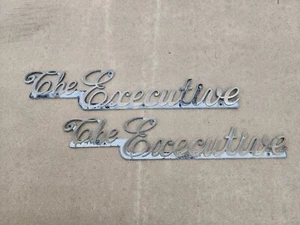 Original 1970s 1980s The Executive Metal Emblem Script Pair RV Motorhome Camper - Picture 1 of 14