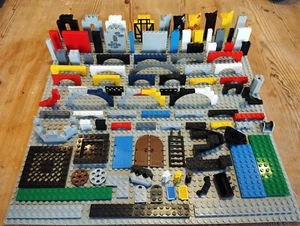 Vintage Lego Castle Parts Panel Arch - more than photo'd - Picture 1 of 200