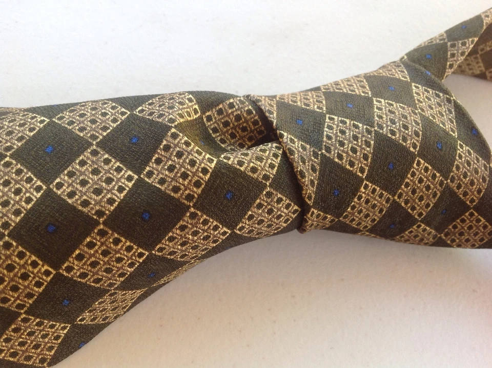 Gravata de pescoço masculina Awesome Guess American Classics preta/dourada feita nos EUA seda T2 - Imagem 1 de 4