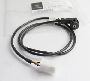 Mercedes-Benz C-Klasse W203 CLK W209 Aux Eingang Radio Kabel A2034401808 - Bild 1 von 4