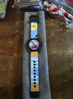 Reloj Hombre Neff Daily 42mm Multicolor Esfera Redonda Banda Silicona No Probado Foto 1 de 3