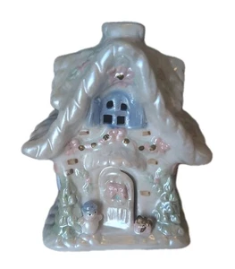 Ceramic Christmas Cottage With Snowman and Glittery Luminescence 5"x4" - Picture 1 of 6