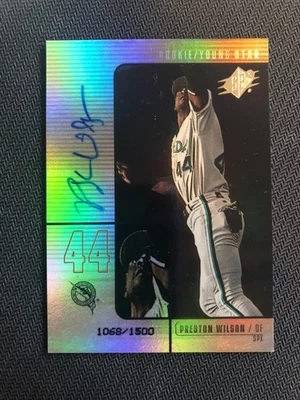 Preston Wilson ДЕБЮТАНТ С АВТОГРАФОМ /1500 - 2000 SPx - Florida Marlins - Изображение 1 из 3