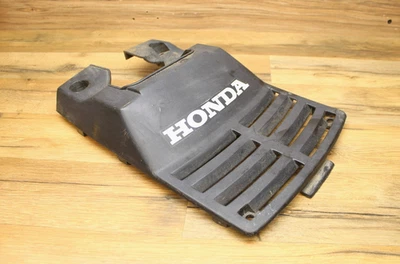 Guardabarros delantero central plástico negro Honda FourTrax TRX350 TRX 350 D Foto 1 de 4