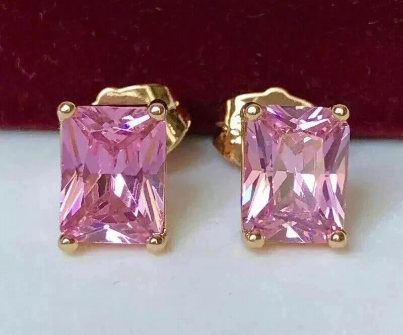 Pendiente de zafiro rosa creado en laboratorio esmeralda de 2 quilates para mujer enchapado en oro amarillo de 14 quilates Foto 1 de 4