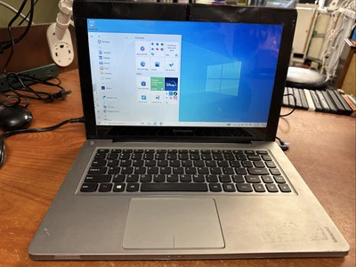 Lenovo IdeaPad U310 13.3" i5-3337U 1.8GHz 4GB 500HDD, SOLO PIEZAS, PANTALLA AGRIETADA Foto 1 de 4