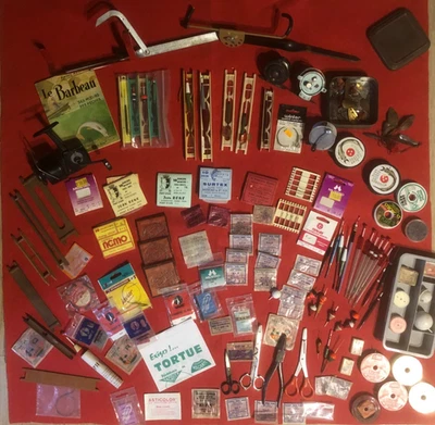 LOT MATERIEL DE PÊCHE ANCIEN (MOULINETS, BOBINES DE FIL, LIGNES MONTEES...) - Photo 1/4