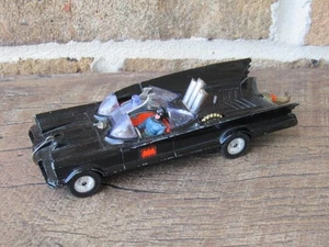# 267 CORGI TOYS 1970'S BATMAN BATMOBILE WITH TOW HOOK 267 NICE USED - Picture 1 of 24