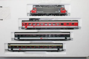 Roco 41062 Swiss Passenger Train With Elok Re 4/4 SBB 3-Leiter-DC Gauge H0 Ob - Picture 1 of 10
