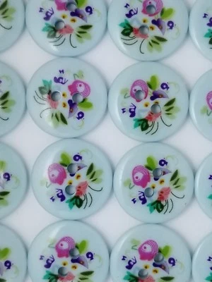 SIZE 30L-3/4" FLORAL PATTERN BUTTON, SHINY FINISH, 1 GROSS, FREE SHIPPING USA - Image 1 of 4