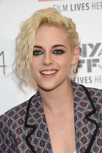 Kristen Stewart in a 11" x 17" Glossy Photo Poster geme - Picture 1 of 1