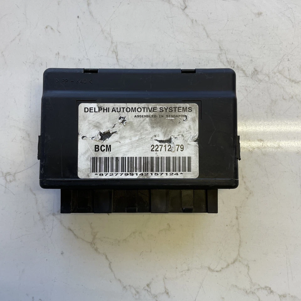 2003 - 2005 CHEVROLET CAVALIER BODY COMPUTER CONTROL MODULE BCU BCM 22712779 OEM - Image 1 of 4