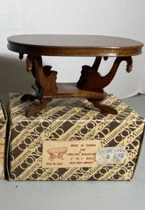 New Vintage Concord Miniatures Dollhouse Victorian Dining Table 1"-1' 1/12 - Picture 1 of 3