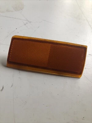 NOS 1993 Chevrolet Caprice Front RH Side Marker Amber Reflector - Image 1 of 2