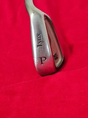 Ladies Lynx Tigress II Tigress System 345 Graphite 60 by UST Pitch Iron w/Cover - Image 1 of 4
