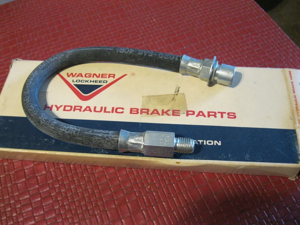 Manguera de freno delantera Pontiac Tempest 1961-1963 NOS Foto 1 de 2