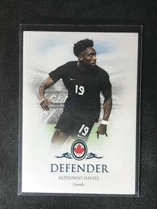 2023 Futera Unique Turquoise #009 Alphonso Davies 22/42 - Bild 1 von 2