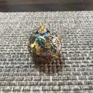 Cloisonné Round 3" Ornament Christmas Gold VTG Fruit Floral Leaves Hearts - Picture 1 of 6