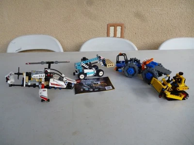 LEGO TECHNIC LOT - Photo 1/4