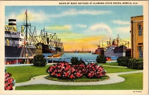 Mobile AL-Alabama, Alabama State docks, Ships Of Many Nations Vintage Postcard - Picture 1 of 2