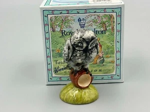 Figura Royal Doulton Winnie The Pooh Wol and The Honeypot WP35. - Imagen 1 de 2