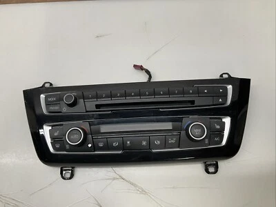 BMW F80 F82 F83 M3 M4 2018 radio climatizador panel negro brillante LED ambiental Foto 1 de 4