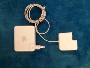 Apple AirPort Express A1264 Wi-Fi Basisstation + 45W Magsafe Netzteil. Gebraucht - Bild 1 von 5