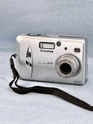 Fujifilm FinePix A Series A303 3.2MP Digital Camera - Silver - Image 1 of 4