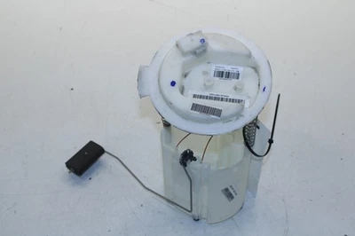 Maserati Ghibli 2017-21 3,0 L tracción trasera lado izquierdo conductor tanque combustible gasolina medidor de nivel bomba Foto 1 de 4