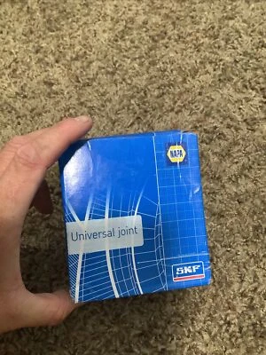 Junta en U trasera eje delantero SKF UJ534G para Chevrolet GMC Pontiac Cadillac. Foto 1 de 3