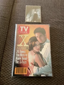 TV Guide X-Files David Duchovny Gillian Anderson April 6-12 1996 With Promo Card - Picture 1 of 5