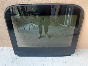2007-2015 MINI COOPER R56 R55 REAR SUNROOF SUN ROOF GLASS OEM # 2751804 - Picture 1 of 10