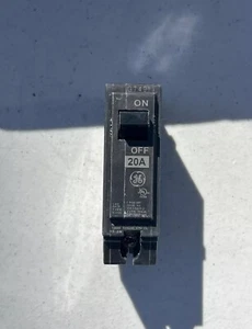 GE THQL1120 20A 120/240V Circuit Breaker - Picture 1 of 2