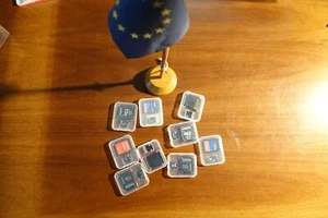 Micro 4gb + MicroSD Adapter + case - Photo 1/3