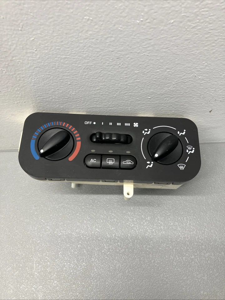 Controles de temperatura climática Saturn L100 L200 L300 2000-2005 calefacción aire acondicionado Foto 1 de 4