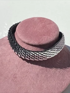 RARE LISNER FISH SCALE KNITTED STRETCH COLLAR NECKLACE 14” LENGTH HARD TO FIND - Picture 1 of 12