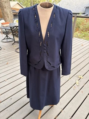 Vintage Sasson Paris NY Navy Skirt Jacket Suit Set Cut Work Details 12/13 - Image 1 of 4