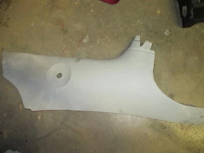 Volkswagen Beetle PILAR IZQUIERDO C 98-99-2000-2001-2003-04-05 1C0867287G Foto 1 de 2