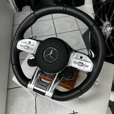 Original AMG Leder Lenkrad U88 AMG Driverunit C63 E63 S63 G63 Gle63 C43 E53 A35 - Bild 1 von 4