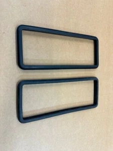 Ford Escort Mk2 Rear Light Seals, Pair of new Magnum Seals......In stock! - Picture 1 of 7