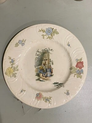 N° 1 ASSIETTE CHOISY LE ROI A RELIEF - SCENETTE PERSONNAGE ENFANT - XIXème - Photo 1/4