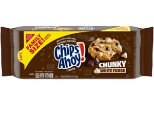 🟡 New Nabisco CHIPS AHOY! Chunky White Fudge Real Chocolate Cookies 18oz - Picture 1 of 2