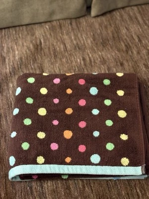 Toalla de baño Target Circo Lotes O Dots marrón y aguamarina punto multicolor ¡NUEVA SIN ETIQUETAS! Foto 1 de 3