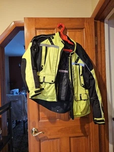 Women's MOTORCYCLE Jacket - Picture 1 of 3