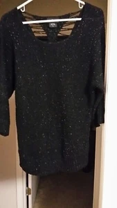 Black sweater with silver thread throughout XL - Picture 1 of 2