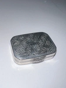 ANTIQUE GEORGIAN HALLMARKED SILVER VINAIGRETTE - Picture 1 of 15