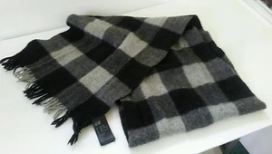 Bufanda de lana negra/gris a cuadros con flecos 68X12,5" o/n 774132 - Imagen 1 de 7