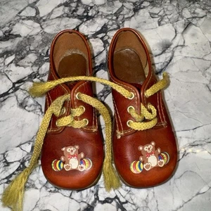 Vintage Toddler Baby Clog Shoes Lace Up Bears Size 6/7? - Picture 1 of 6