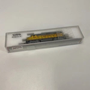 ATLAS/KATO N SCALE #4621 EMD GP35 UNION PACIFIC Ph 1A #762 - Picture 1 of 5
